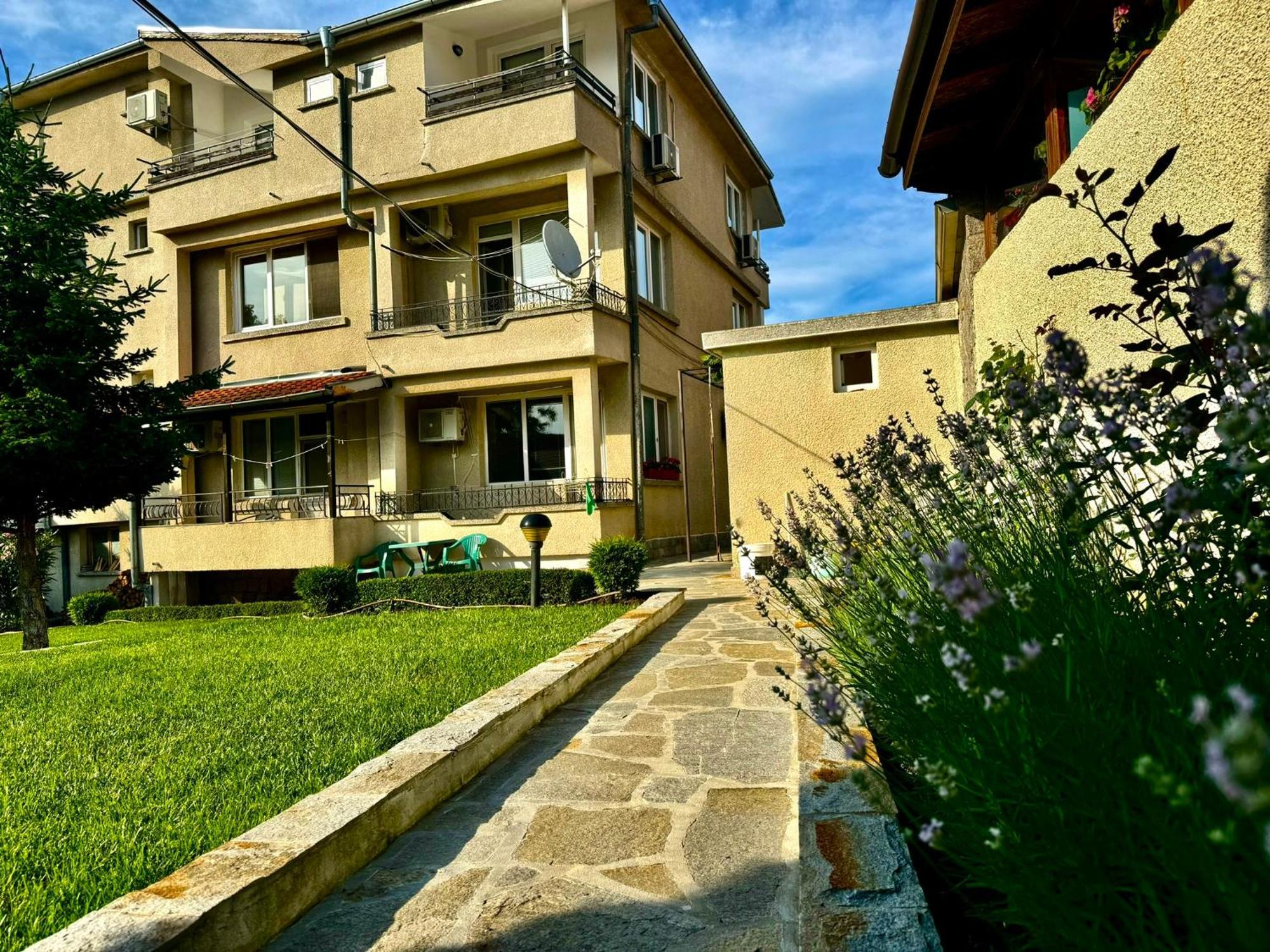 Guestrooms Stoyanovi TTchernomorets Extérieur photo