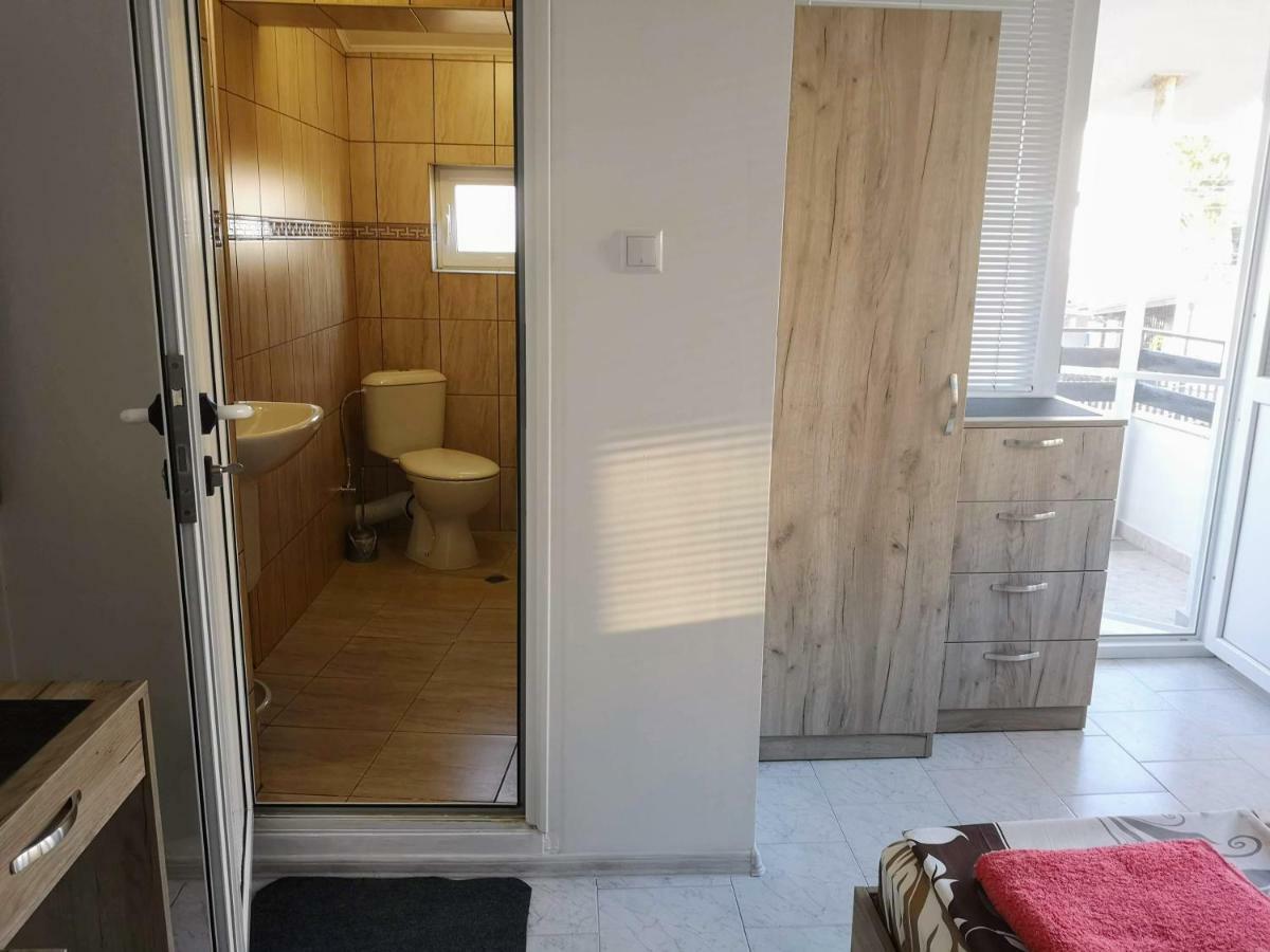 Guestrooms Stoyanovi TTchernomorets Extérieur photo