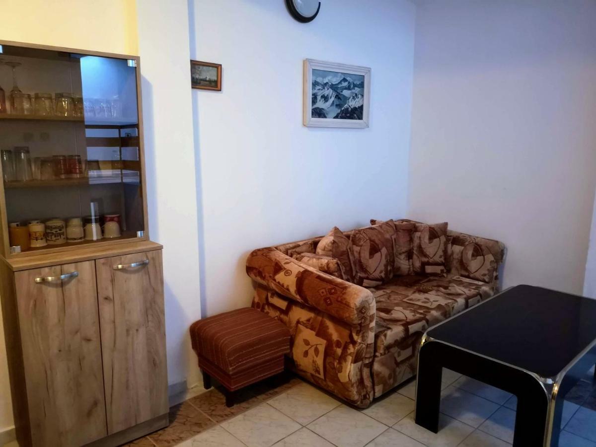 Guestrooms Stoyanovi TTchernomorets Extérieur photo