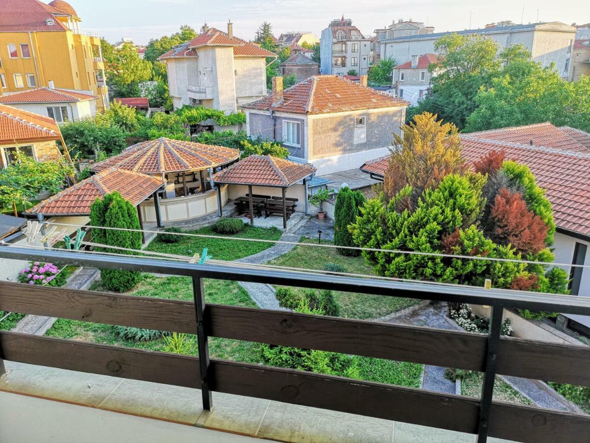 Guestrooms Stoyanovi TTchernomorets Extérieur photo