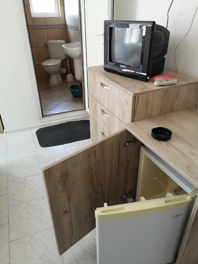 Guestrooms Stoyanovi TTchernomorets Extérieur photo